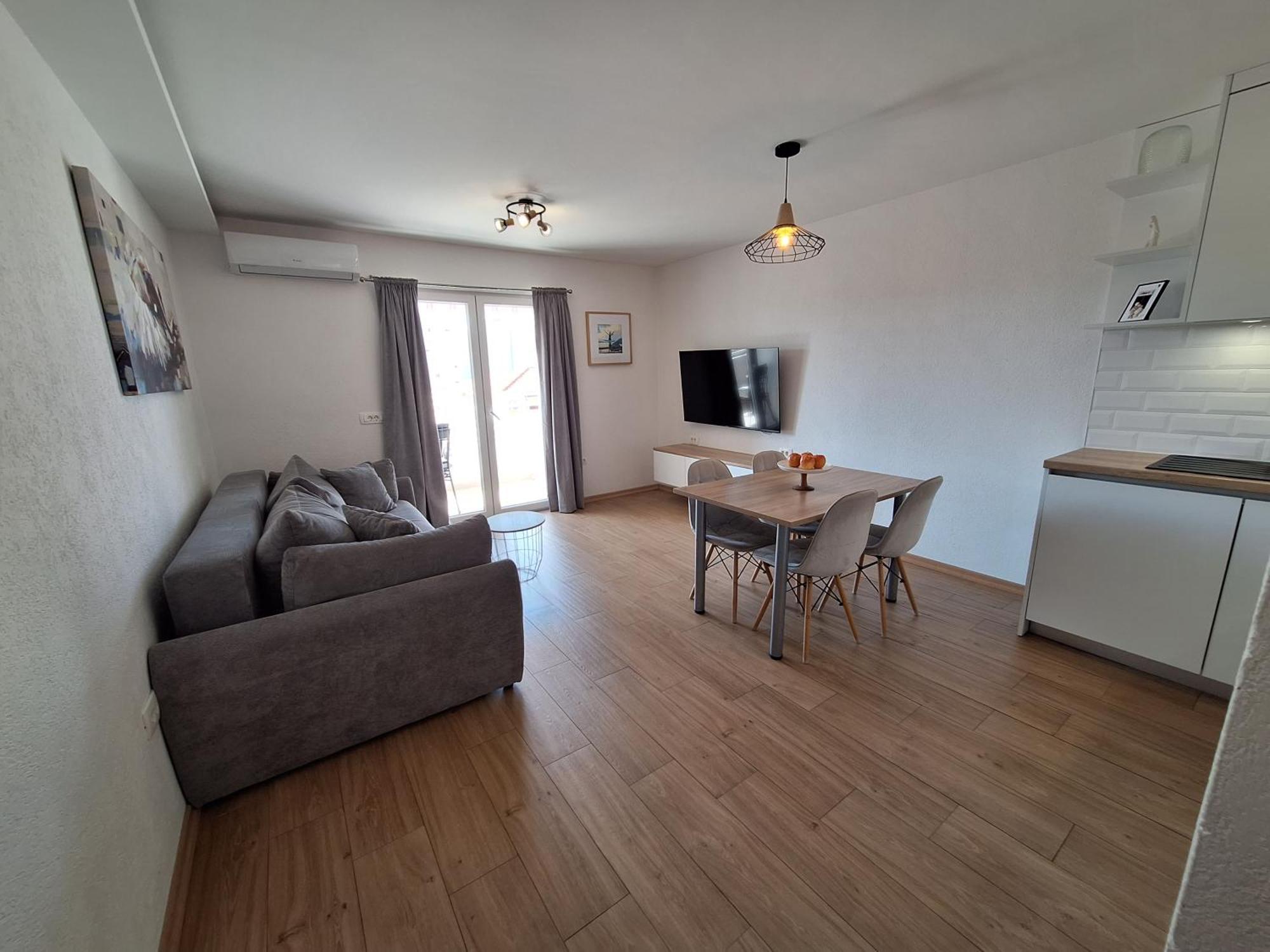 מאקרסקה Apartment Joy מראה חיצוני תמונה